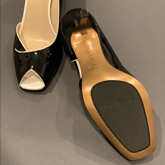 Ellen Tracy partent leather peep toe pump new 8 - Picture 3 of 3